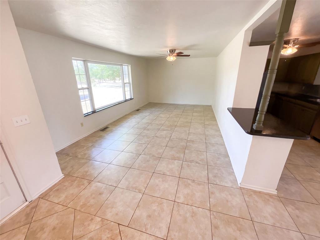 5320 Beverly Drive Property Photo 3