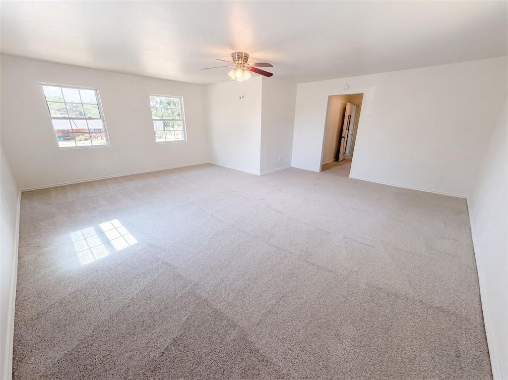 5320 Beverly Drive Property Photo 9