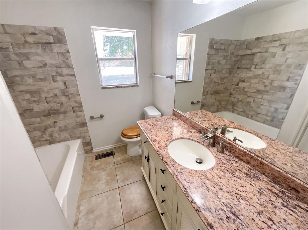 5320 Beverly Drive Property Photo 11