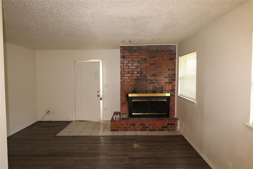122 Ne 12th Street Property Photo 5