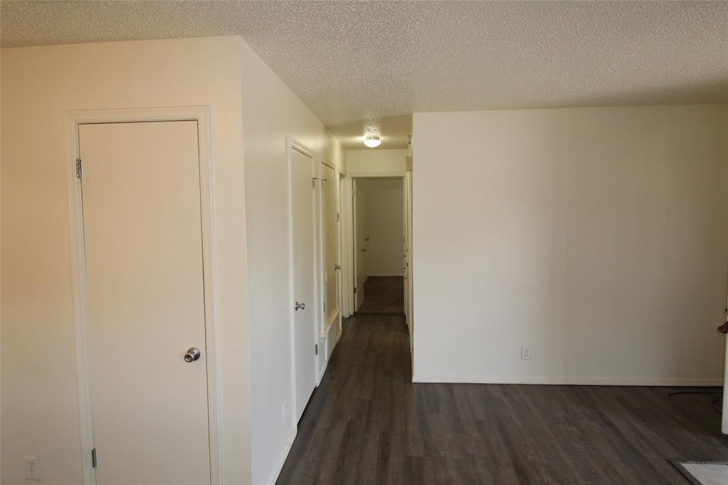 122 Ne 12th Street Property Photo 7