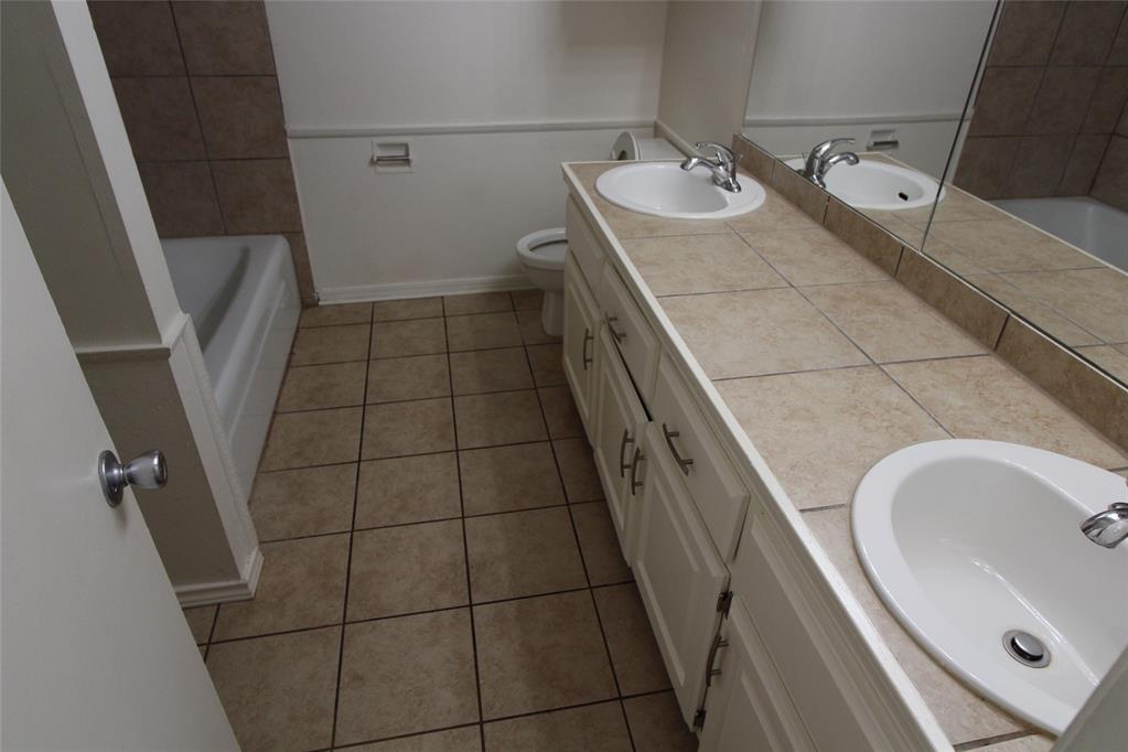 122 Ne 12th Street Property Photo 9