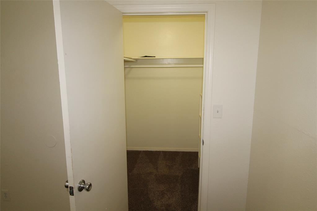 122 Ne 12th Street Property Photo 13