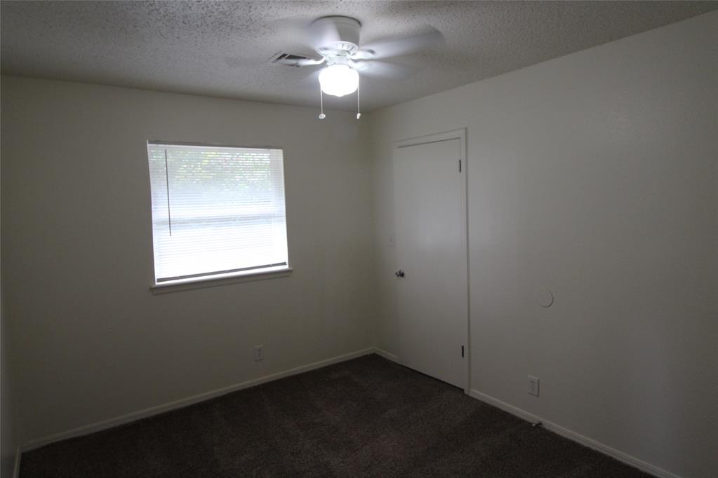 122 Ne 12th Street Property Photo 16