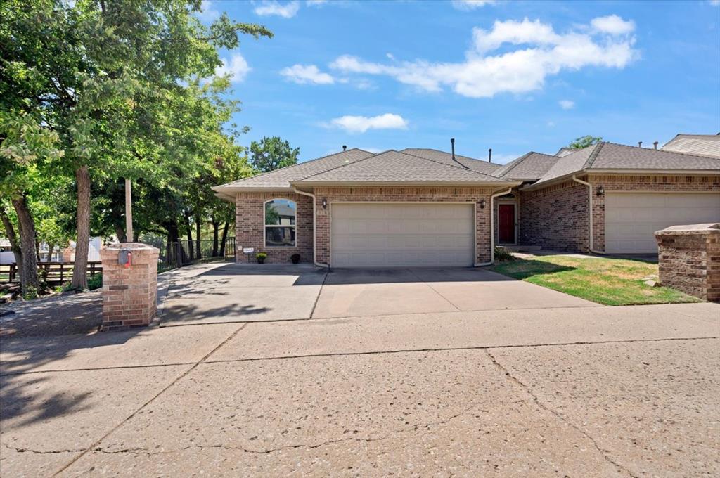 330 Woodcreek Road Property Photo 1