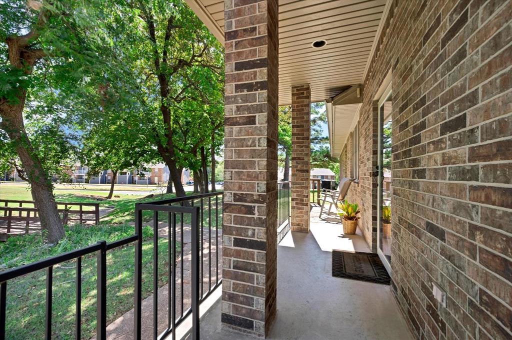 330 Woodcreek Road Property Photo 4