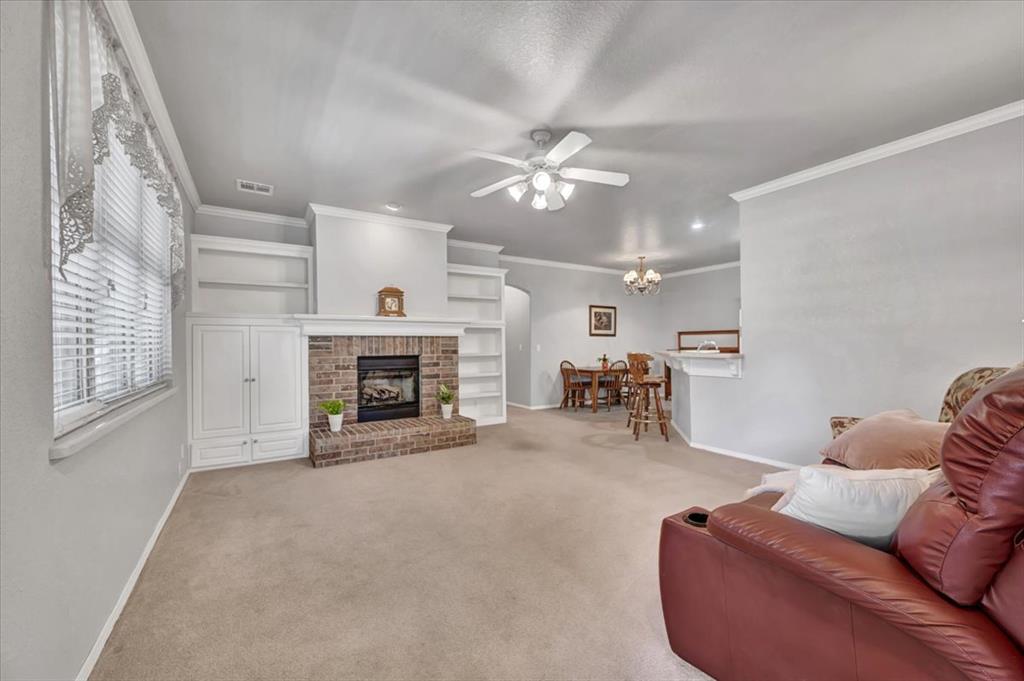 330 Woodcreek Road Property Photo 8