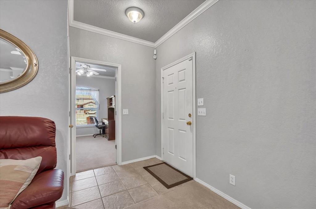 330 Woodcreek Road Property Photo 10