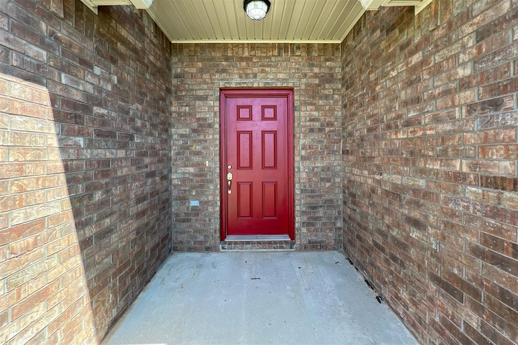 2928 Cider Mill Lane Property Photo 2