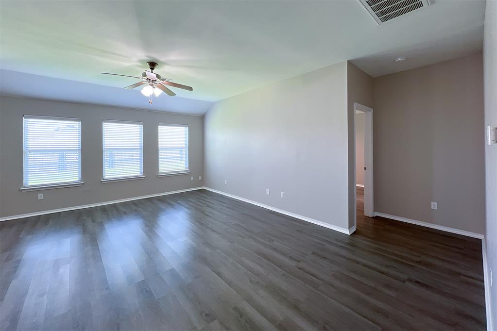 2928 Cider Mill Lane Property Photo 5