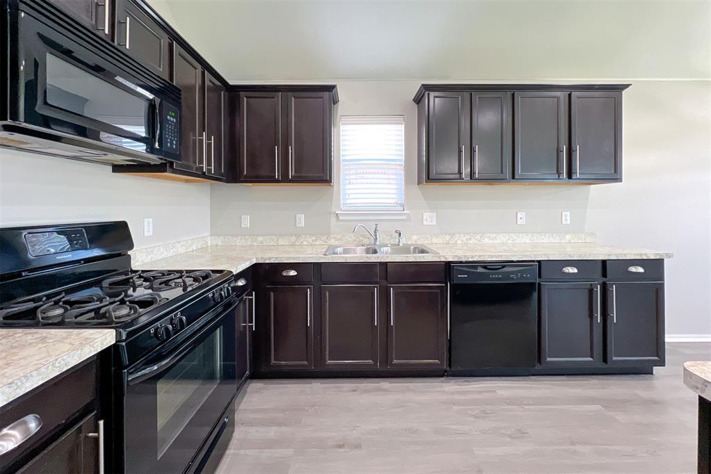 2928 Cider Mill Lane Property Photo 11