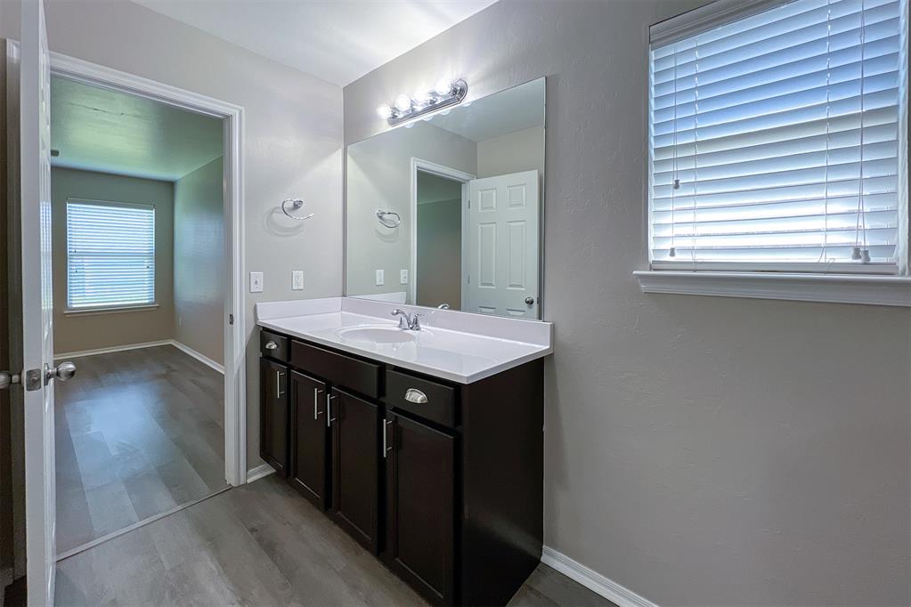 2928 Cider Mill Lane Property Photo 14