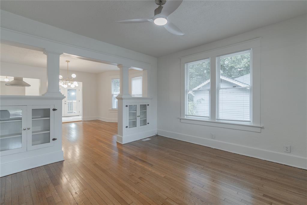 605 Sw 26th Street Property Photo 4