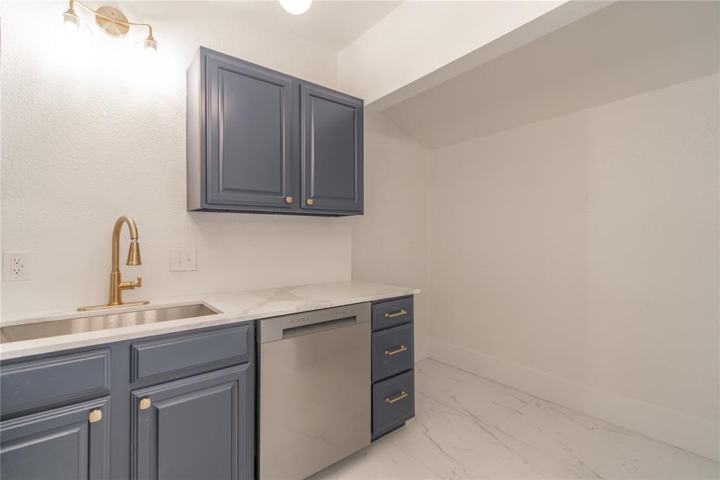605 Sw 26th Street Property Photo 14