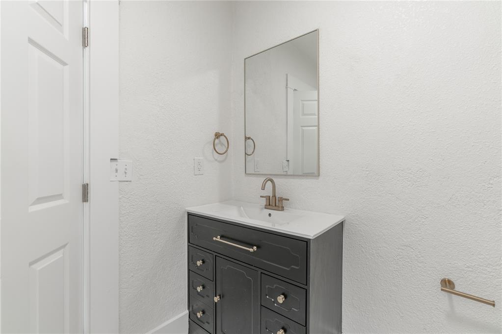 605 Sw 26th Street Property Photo 22