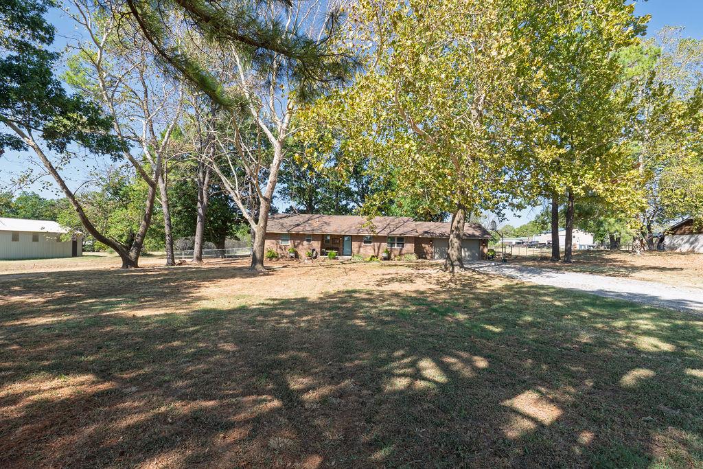 19806 Malone Road Property Photo 2