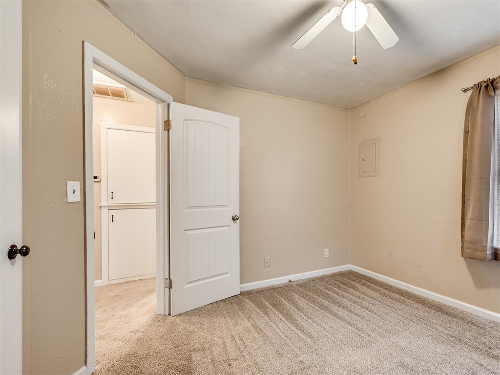 211 W Dale Street Property Photo 20