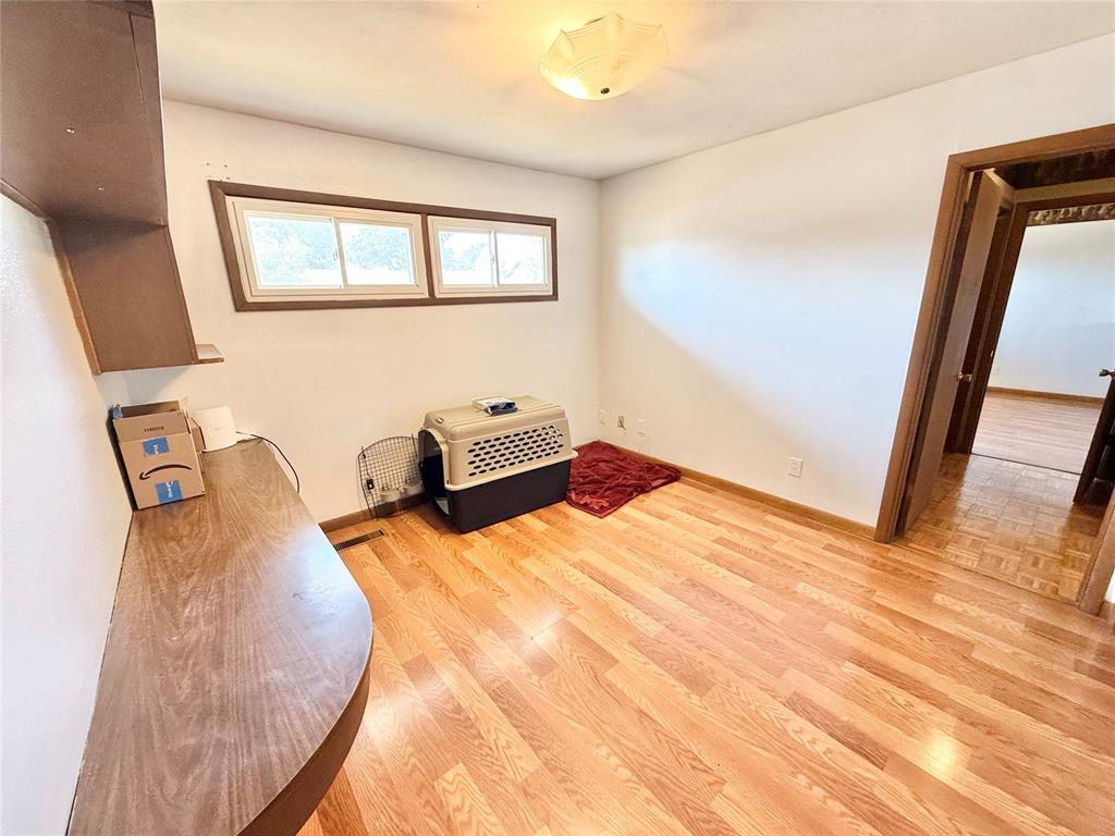 401 Lakeside Drive Property Photo 14