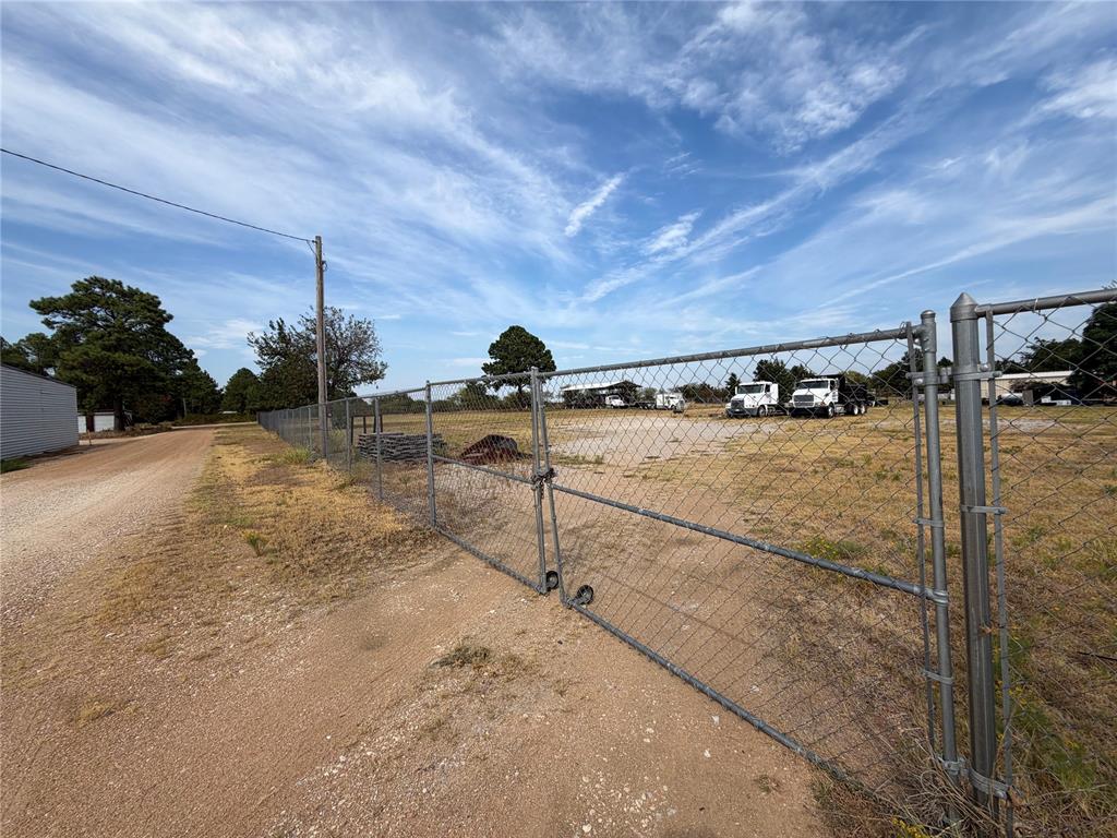 12296 Pineview Circle Property Photo 1