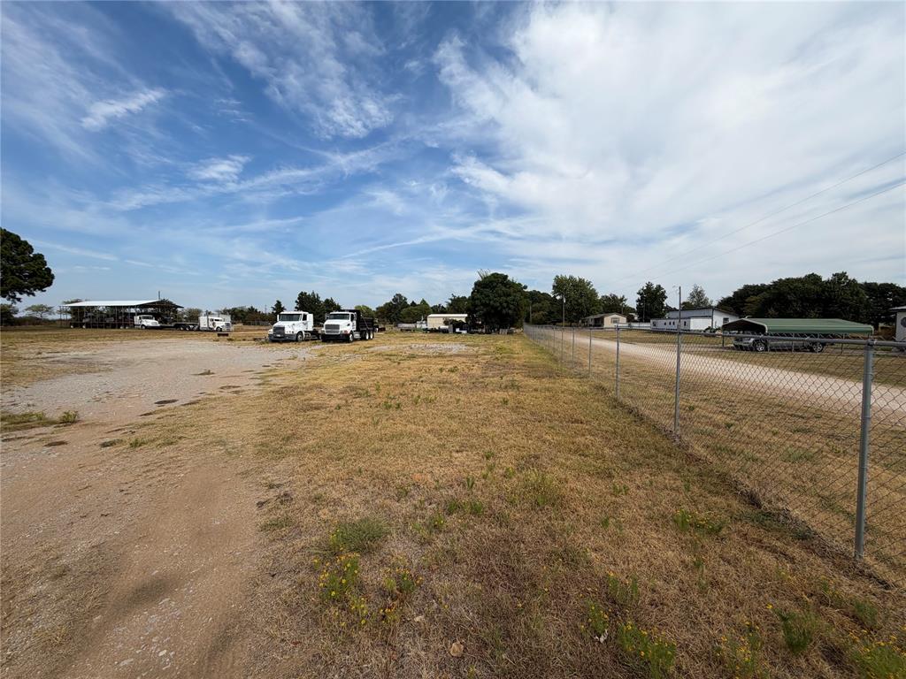 12296 Pineview Circle Property Photo 2