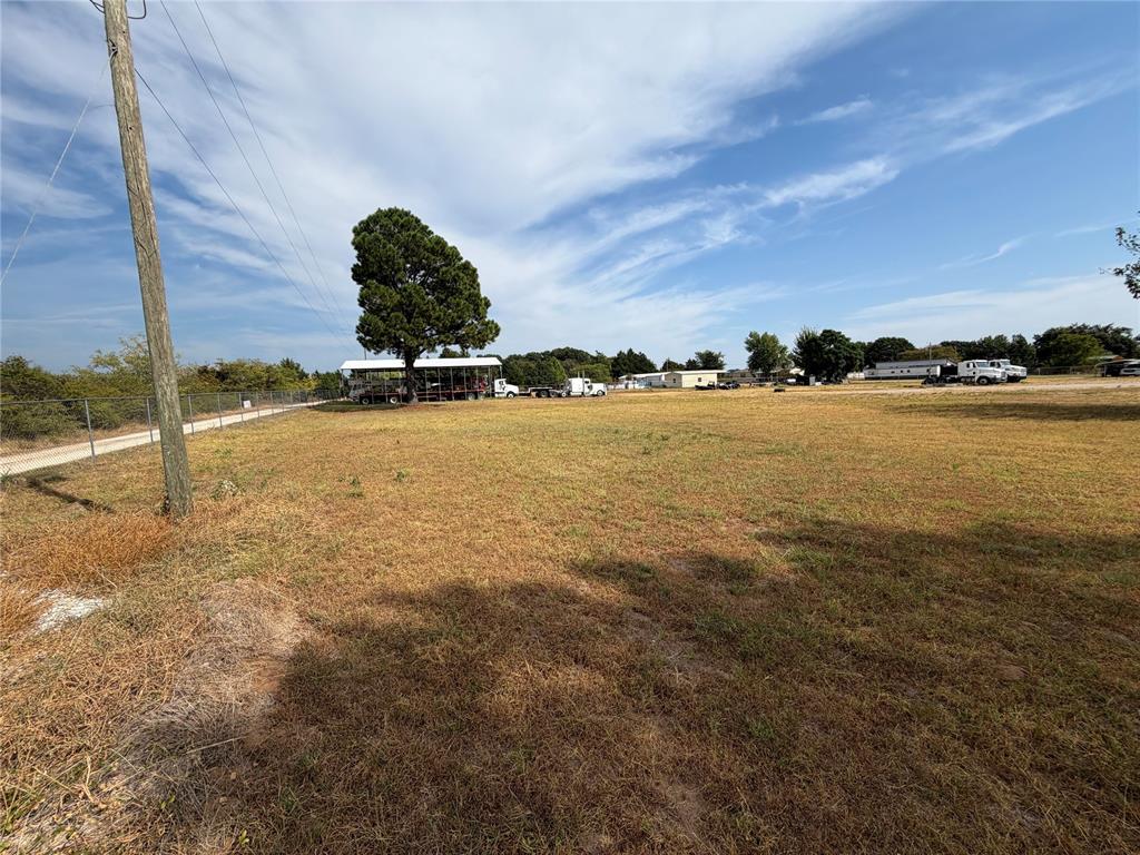 12296 Pineview Circle Property Photo 7