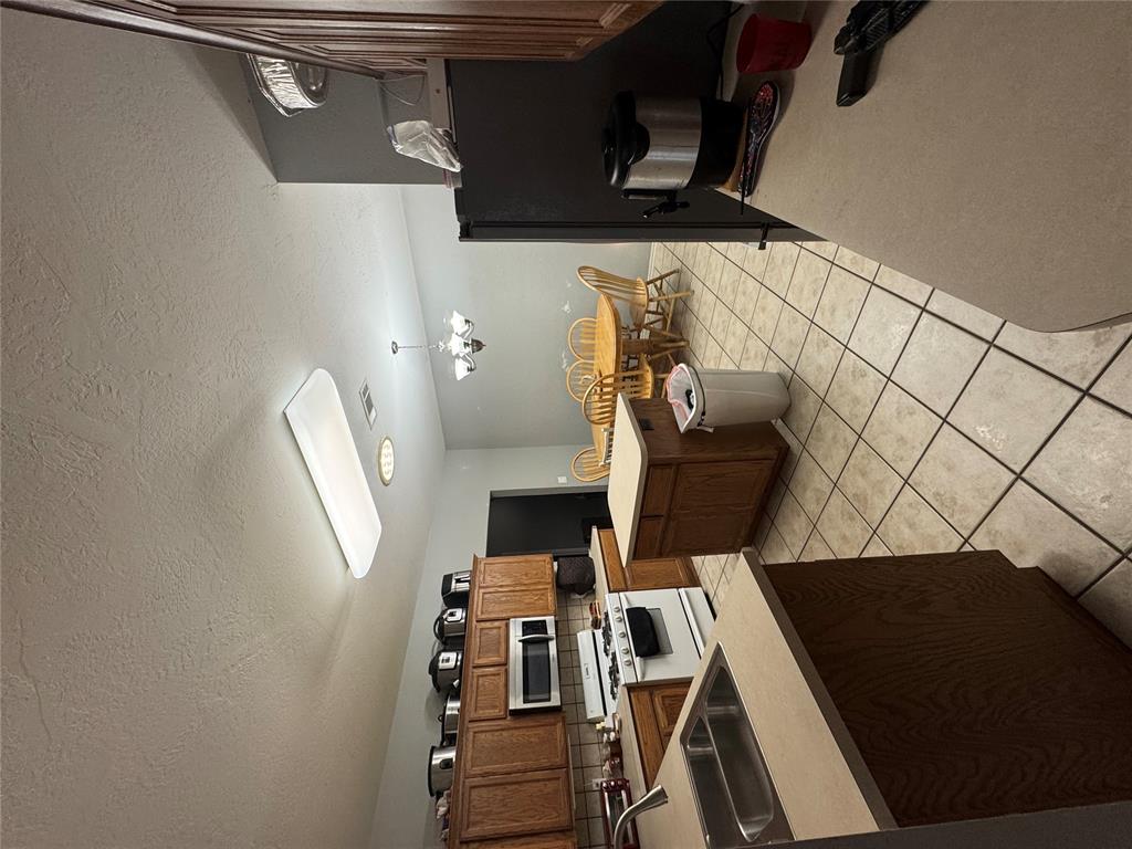 11009 Sw 8th Street Property Photo 11