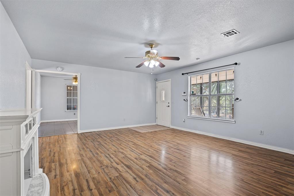 21201 Montgomery Drive Property Photo 8