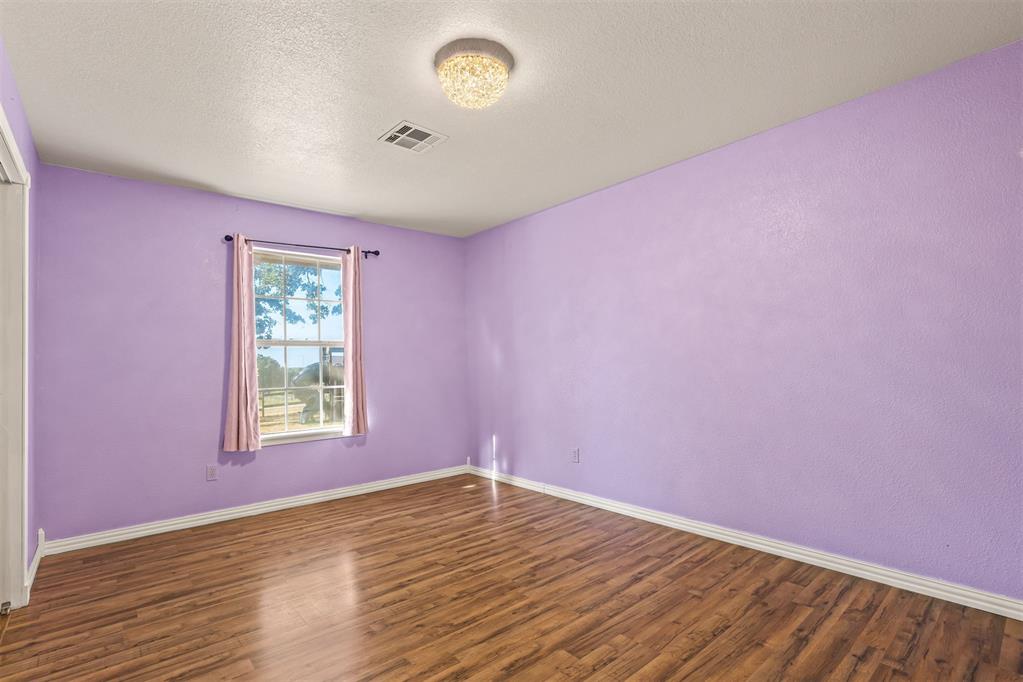 21201 Montgomery Drive Property Photo 16