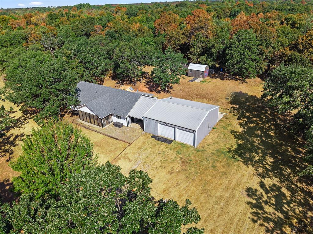 21201 Montgomery Drive Property Photo 28