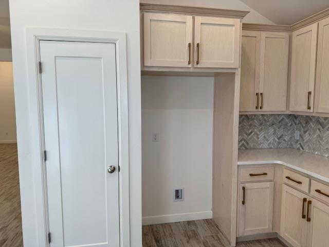 3728 Alta Vista Drive Property Photo 10