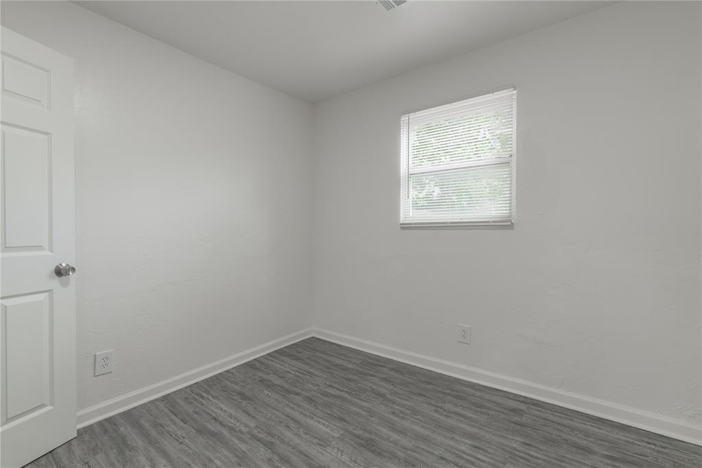 329 Se 46th Street Property Photo 18