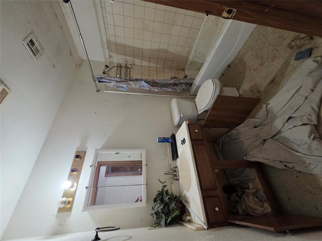 304 Hal Drive Property Photo 9