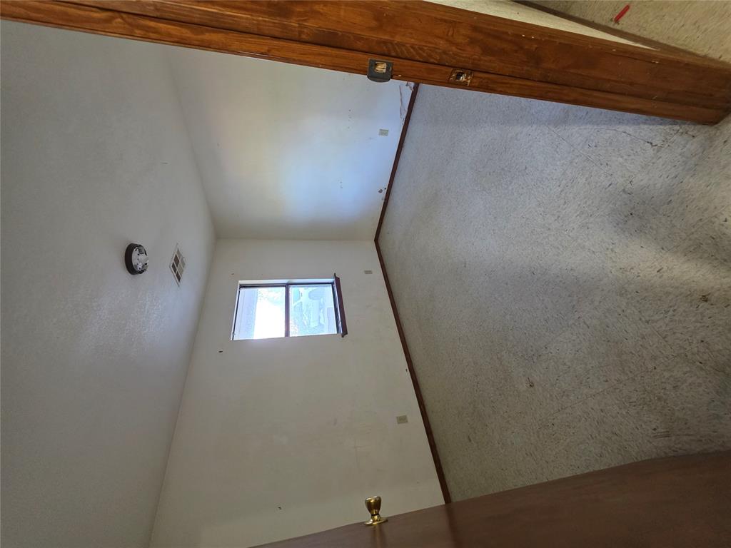 304 Hal Drive Property Photo 16