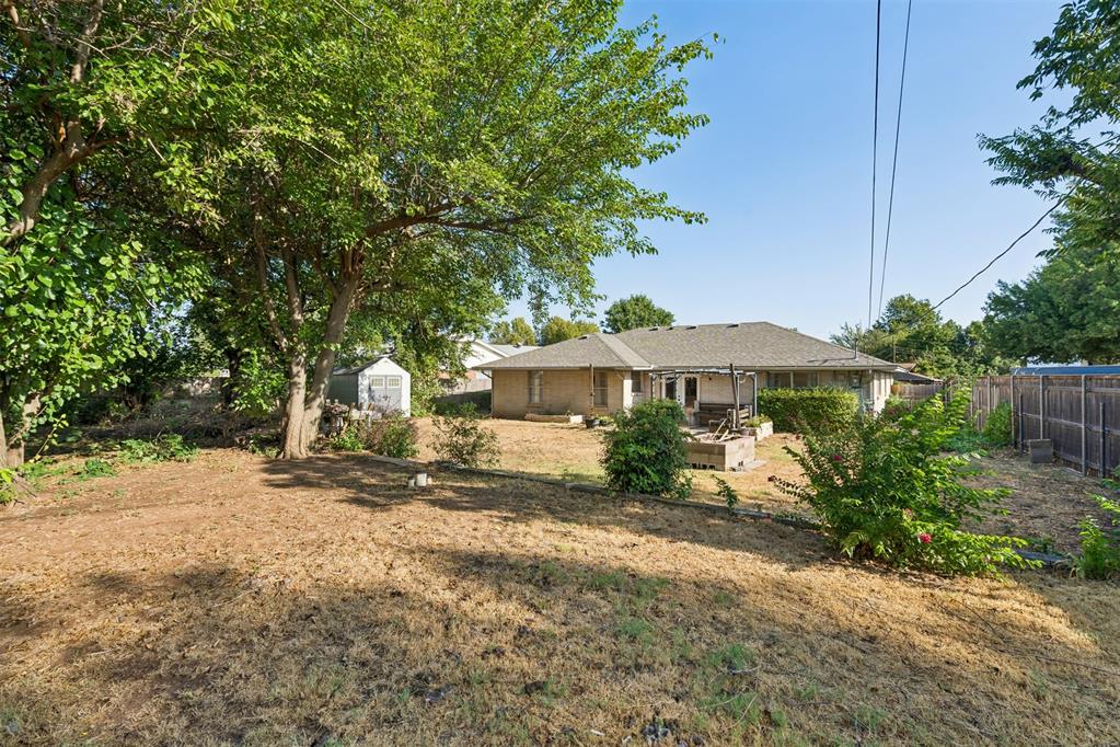 8308 Nw 39th Street Property Photo 35