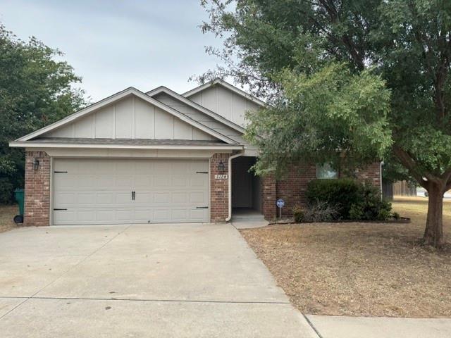 2124 SW 140th Street Property Photo 1