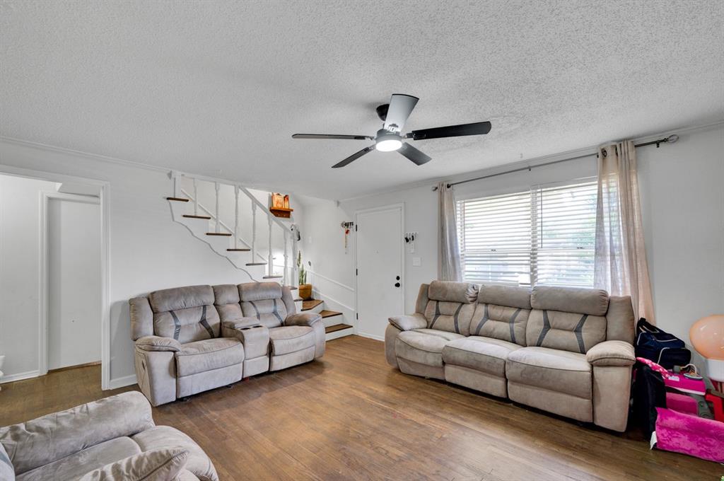 841 Se 67th Street Property Photo 3