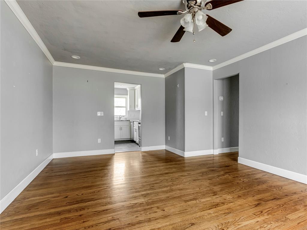 1417 Laverne Avenue Property Photo 4