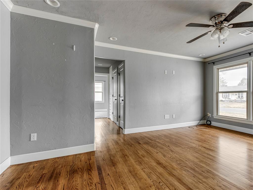1417 Laverne Avenue Property Photo 5