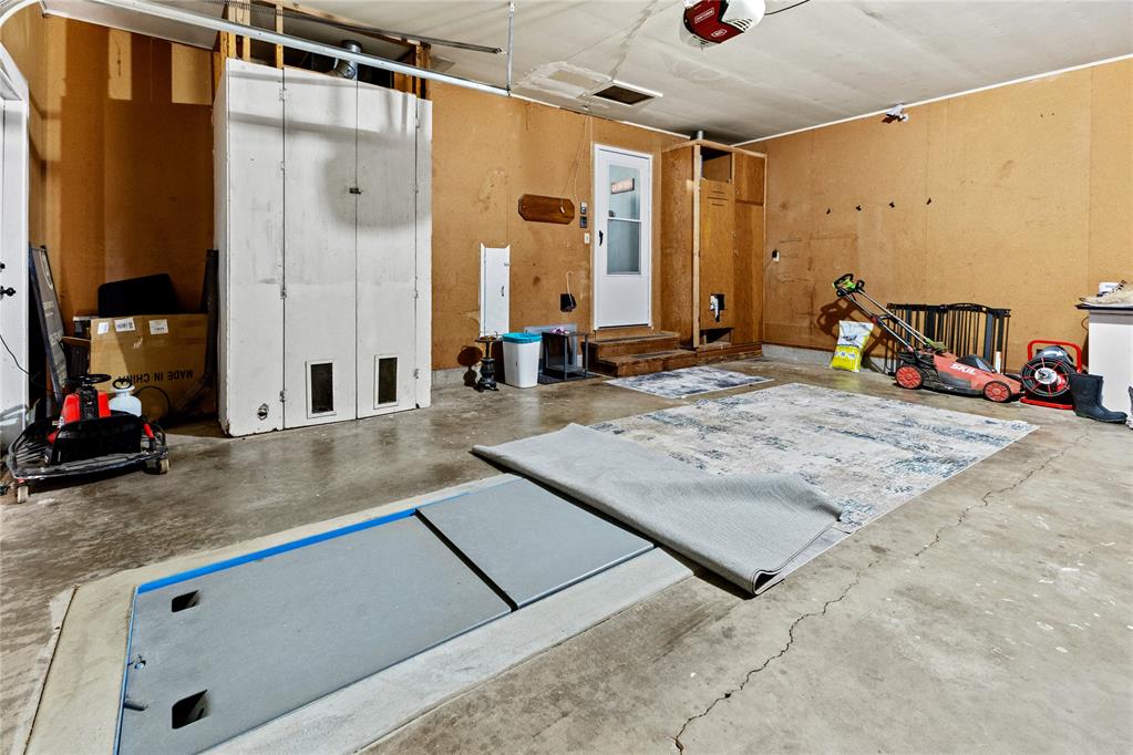 308 Williams Street Property Photo 13