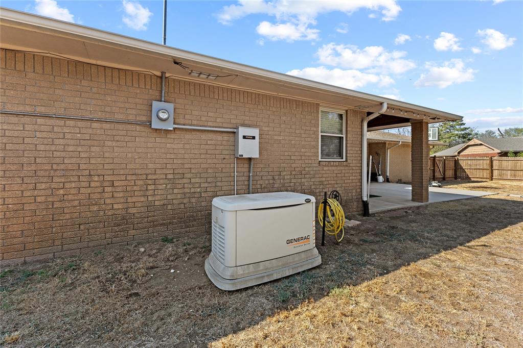 308 Williams Street Property Photo 30