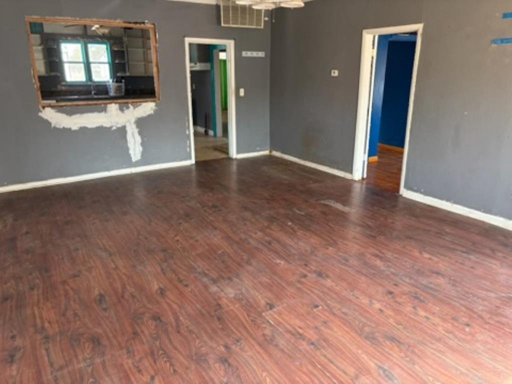 114 N 5th Street Property Photo 3