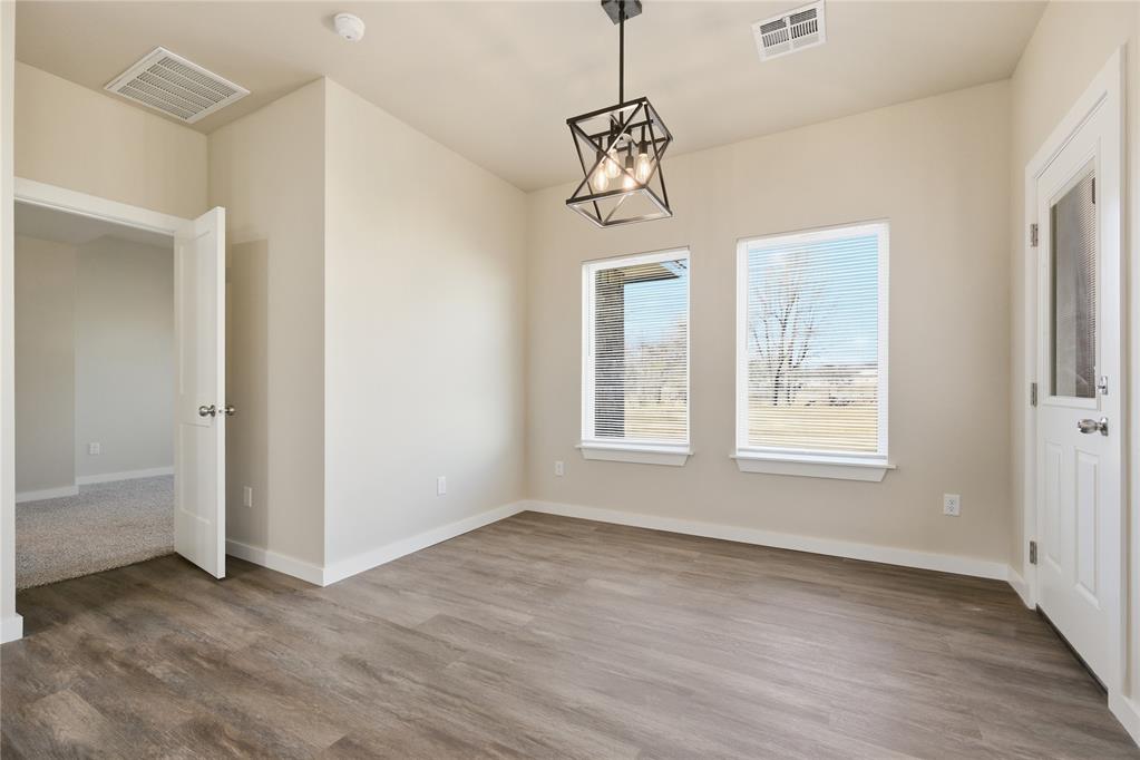 3483 Elizabeth Street Property Photo 12