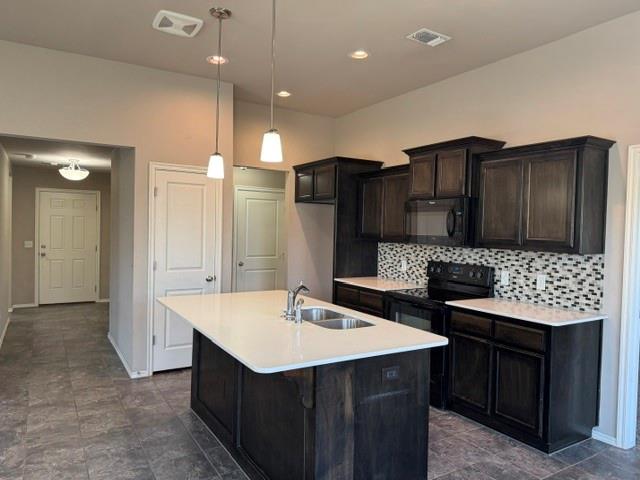 727 Mossy Road Property Photo 8
