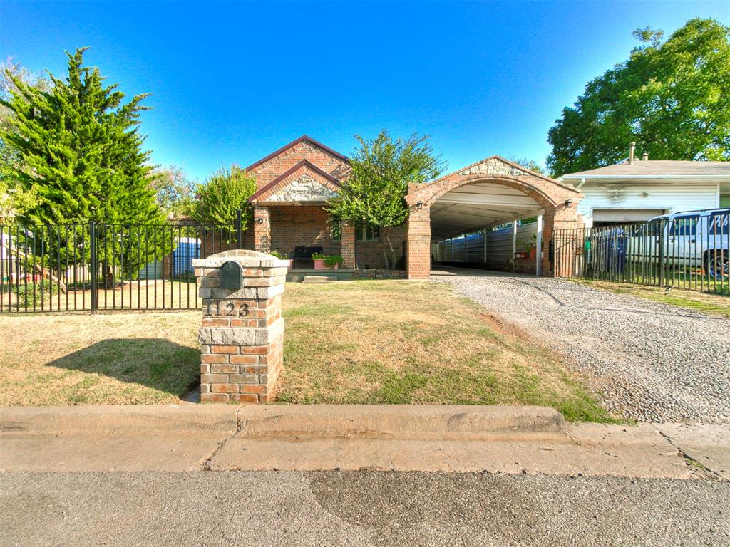 1123 NW 97th Street Property Photo 1