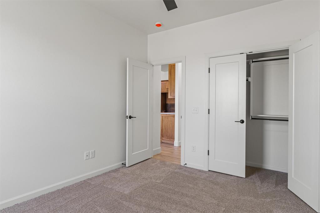 2913 River Birch Lane Property Photo 41