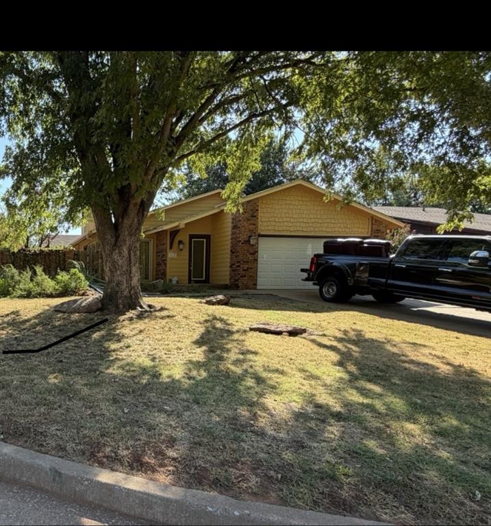 13510 Fox Hollow Property Photo 1