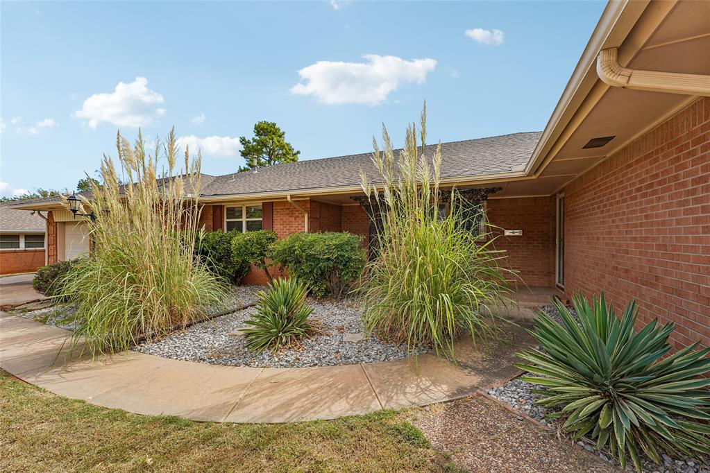 3500 Bella Vista Drive Property Photo 4