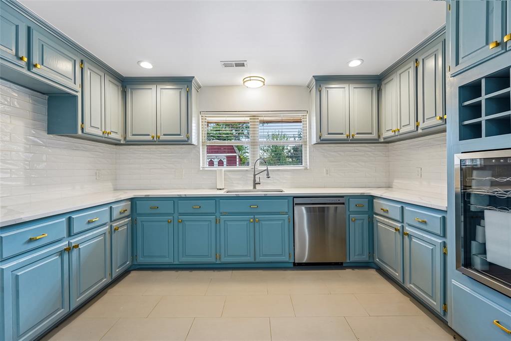3500 Bella Vista Drive Property Photo 11