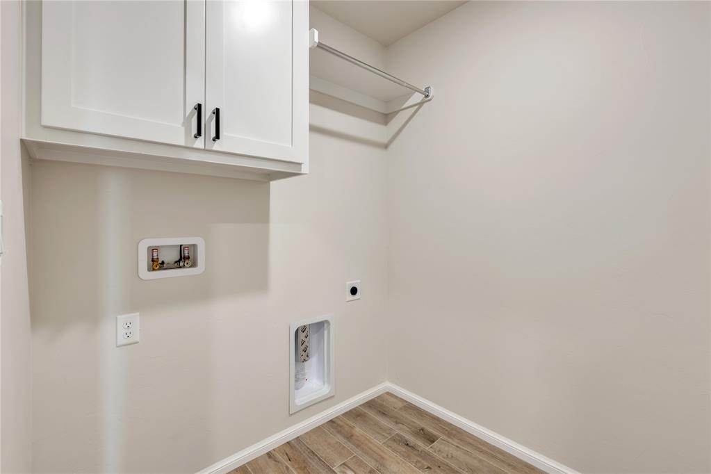 502 Grand Sycamore Drive Property Photo 24