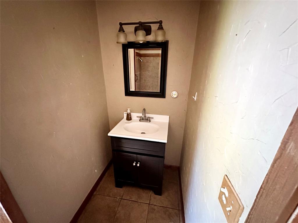 123 N Main Street Property Photo 20